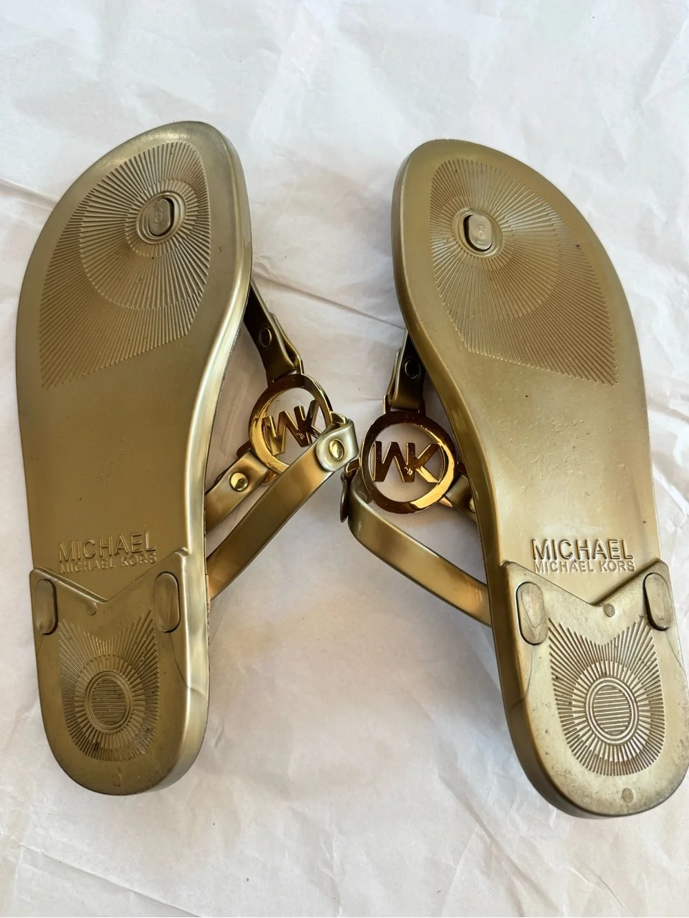 Michael Kors Jelly & Cork Flip Flops MK Charm Logo Sandals Pewter & Gold 6
